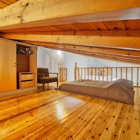 Holiday home Ilioni